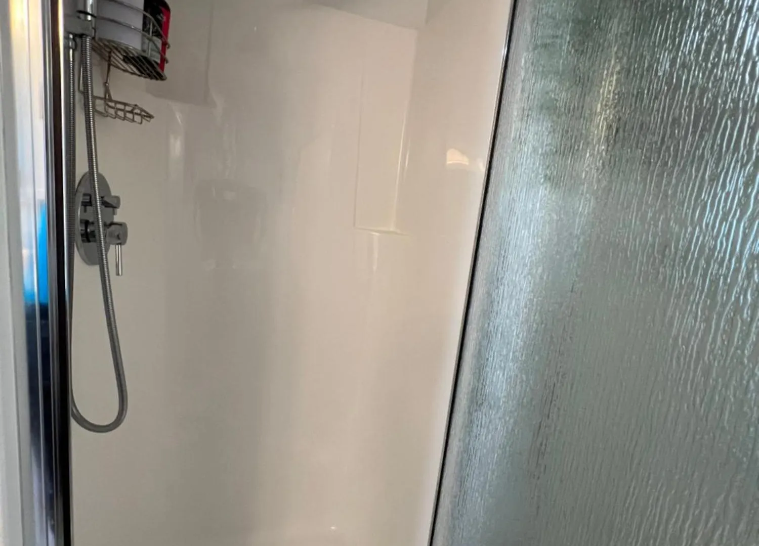 Entire Cozy Apartment With Share Jacuzzi To Enjoy Amazing Views Halifax