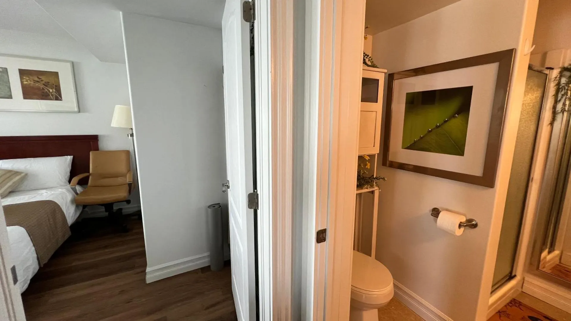 Entire Cozy Apartment With Share Jacuzzi To Enjoy Amazing Views Halifax Canada